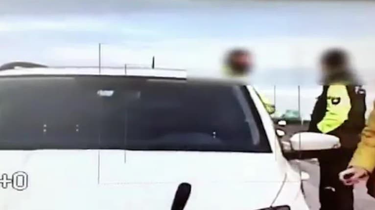 Ožratá na mol ohrozovala ostatných vodičov: Neuveriteľné, koľko žena nafúkala! Pozrite si autentické zábery