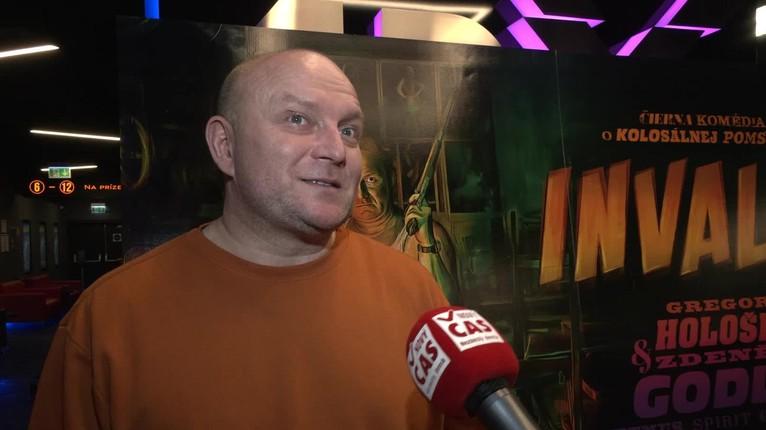 Herec Gregor Hološka odhalil pikošky z nakrúcania Invalida: V čom sa musela hviezda filmu prekonať?!