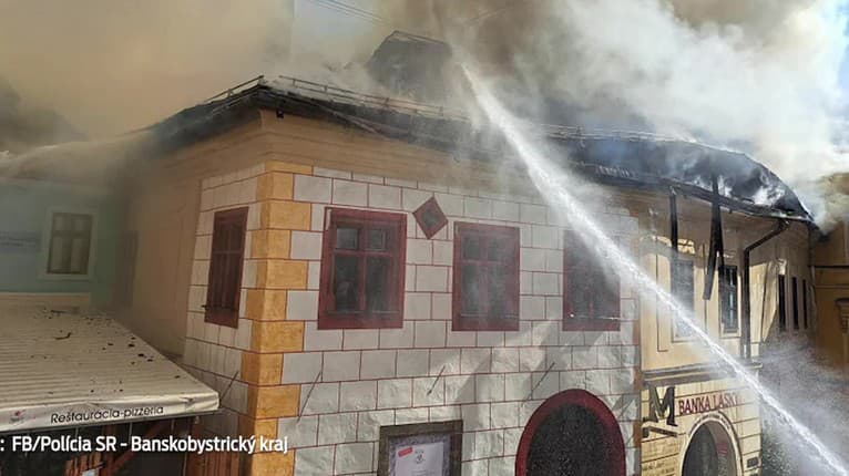 Desivý požiar v historickom centre Banskej Štiavnice: Autentické zábery