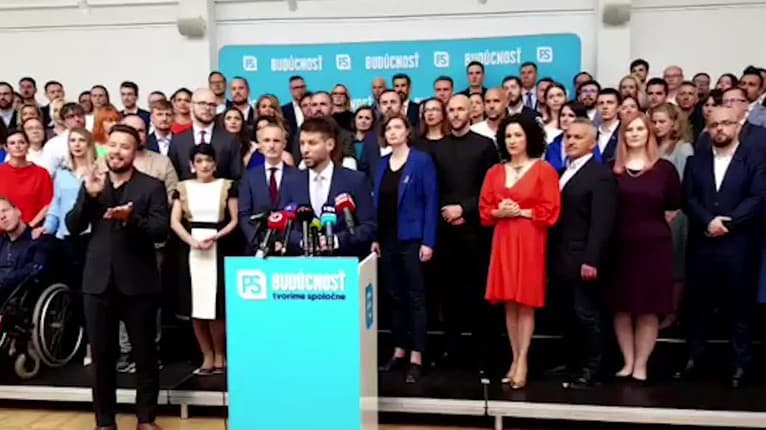 PS predstavilo kandidátku do volieb: Lídrom Šimečka, ďalšie miesta obsadili zvučné mená