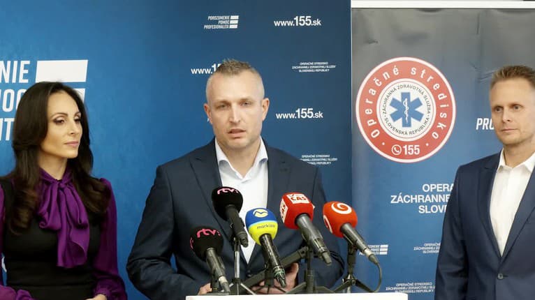 Pomôže digitalizácia slovenským záchranárom? Dolinková symbolickým odovzdávaním zahájila výrazné zmeny