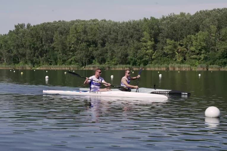 Poslanec a kajakár z K4 Erik Vlček: Olympiáda bez našich je prúser, chcem to zmeniť na nasledujúcich hrách