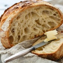 Pripravte si chutný chlieb bez miesenia a kvásku. (ilustračné foto)
