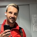 Moderátor, model a tréner Martin Šmahel selfie fotky miluje