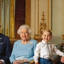 Tri zo štyroch kráľovniných detí, vrátane princeznej Anny, princa Andrewa a princa Edwarda, mali byť v Balmoral ododňa kráľovninej smrti. 