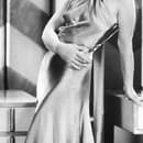 Clara vo filme Her Wedding Night (1930)