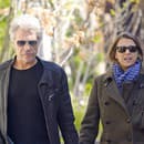 Jon Bon Jovi s manželkou Dorotheou Hurley.