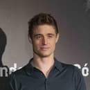 Max Irons