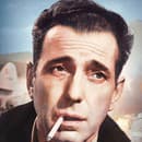 Život Humphreyho Bogarta náhle ukončila rakovina pažeráka. 
