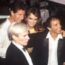 Brooke Shields, Andy Warhol, Steve Rubell a Calvin Klein. 
