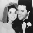 Priscilla a Elvis počas svadobného obrado 