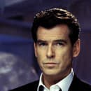 Pierce Brosnan ako James Bond