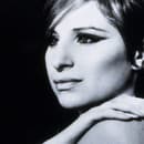 Barbra Streisand pracovala po maturite ako telefonistka. 