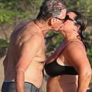 Keely Shaye Smith a Pierce Brosnan