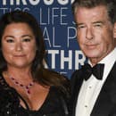 Keely Shaye Smith a Pierce Brosnan