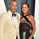 Kevin Costner a Christine Baumgartner 