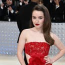 Kaitlyn Dever na MET GALA 2023