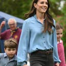 Princezná z Walesu sa na verejnosti ukázala v štýlových cargo nohaviciach.