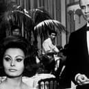 Marlon Brando a  Sophia Loren v komédii Grófka z Hong Kongu