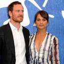 Manželia Michael Fassbender a Alicia Vikander.