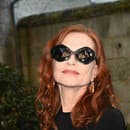 Herečka Isabelle Huppert sa nikdy neobliekla zle! 