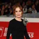 Herečka Isabelle Huppert sa nikdy neobliekla zle! 