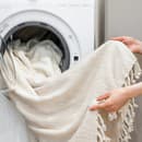 Čo okrem bežného oblečenia môžete bezpečne prať?