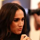 Štýl Meghan Markle sa po odsťahovaní z kráľovského paláca príliš nezmenil.