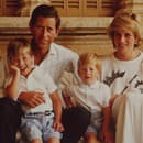 Charles a Diana spolu s malými princami Williamom a Harry,