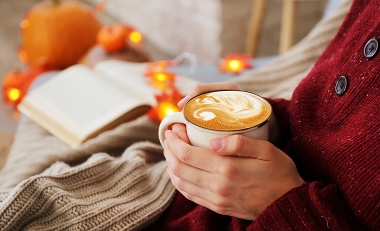 Chcete sa na jeseň chutne zahriať? Vyskúšajte RECEPT na najlepšie tekvicové latté!