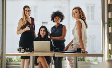 3 dôvody, prečo ženy vedú firmy úspešnejšie ako muži: Páni, tak teraz sa podržte, aj pre toto dosahujú VÝBORNÉ VÝSLEDKY!