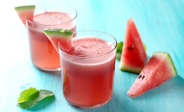Chutné melónové OSVIEŽENIE do horúčav: Po tejto limonáde sa budete cítiť ako znovuzrodené, a pripravíte raz dva!
