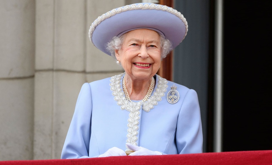 Kráľovná Alžbeta II. oslavuje platinové jubileum! Britskú panovníčku sledujú milióny ľudí na celom svete už od roku 1952. A stále vie ...