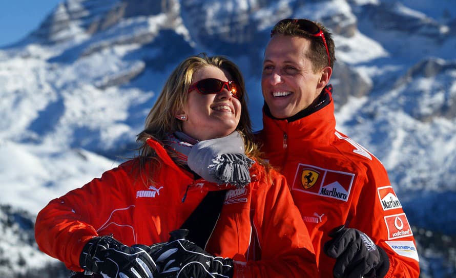 Mala iba 14 rokov, keď jej otec, nemecký jazdec formuly F1 Michael Schumacher, mal v decembri 2013 vážny úraz počas lyžovačky v Alpách.
