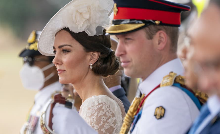 Vzťah princeznej Kate a princa Williama sa zdá byť navonok dokonalý, preto sú najnovšie správy z ich súkromia pomerne šokujúcou záležitosťou. ...