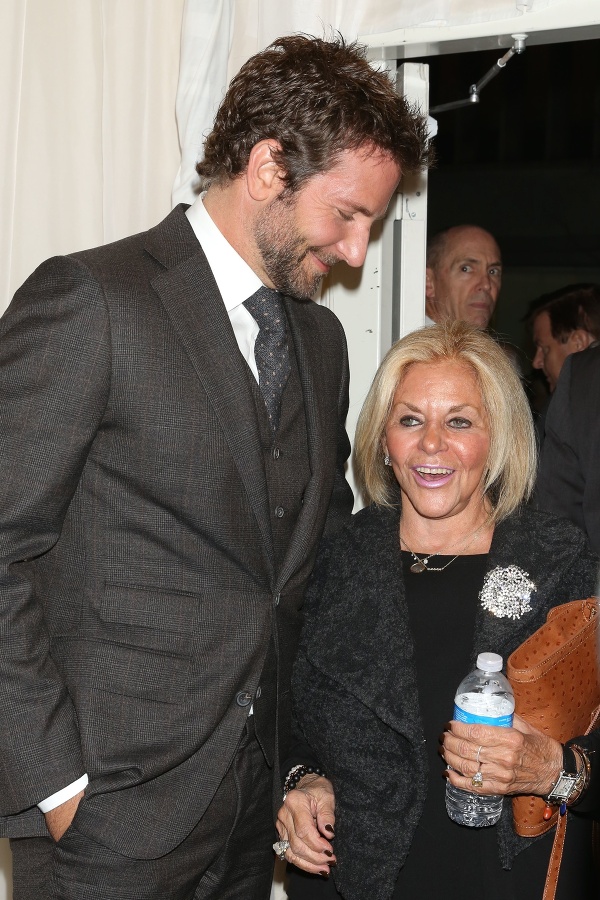 BRADLEY COOPER s mamou GLORIOU CAMPANO 