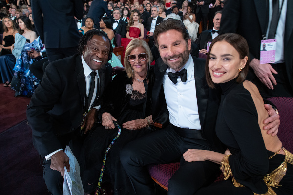 BRADLEY COOPER s mamou GLORIOU CAMPANO 