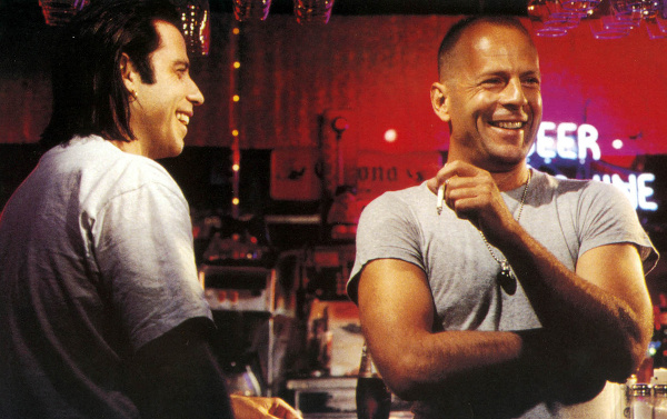 John Travolta a Bruce Willis v 