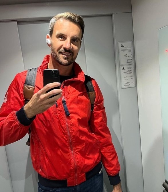 Moderátor, model a tréner Martin Šmahel selfie fotky miluje