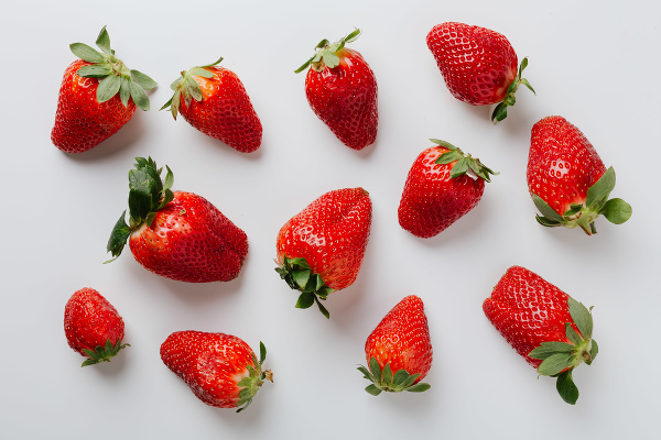 Uhádnete koľko kalórií obsahujú jahody?