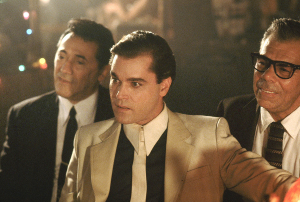 Film Mafiáni sa dostal na prvé miesto v zozname 100 najlepších filmov deväťdesiatych rokov časopisu Rolling Stone. 