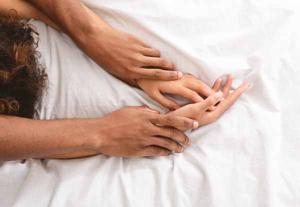 Až 75 percent žien počas života niekedy predstieralo partnerovi orgazmus.