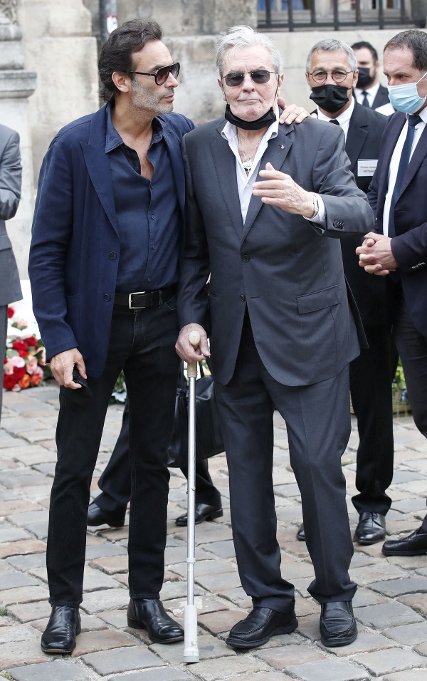 Alain Delon so synom Anthonym