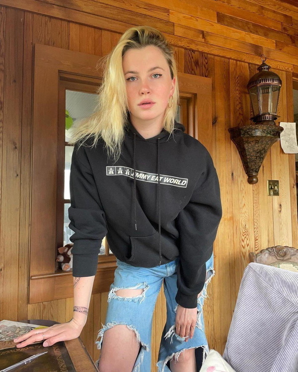 Ireland Baldwin