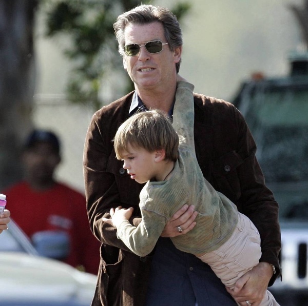 Paris Brosnan, Pierce Brosnan