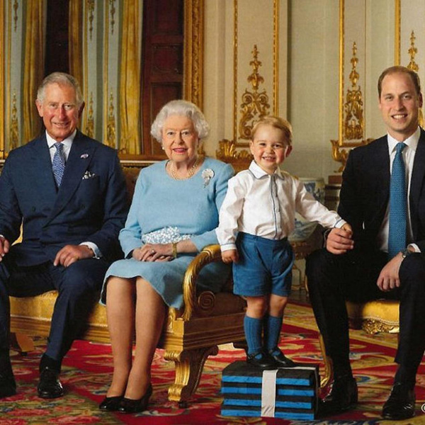 Tri zo štyroch kráľovniných detí, vrátane princeznej Anny, princa Andrewa a princa Edwarda, mali byť v Balmoral ododňa kráľovninej smrti. 