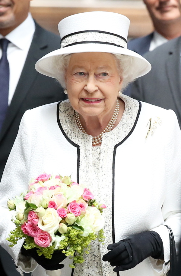 Kráľovná Alžbeta II.