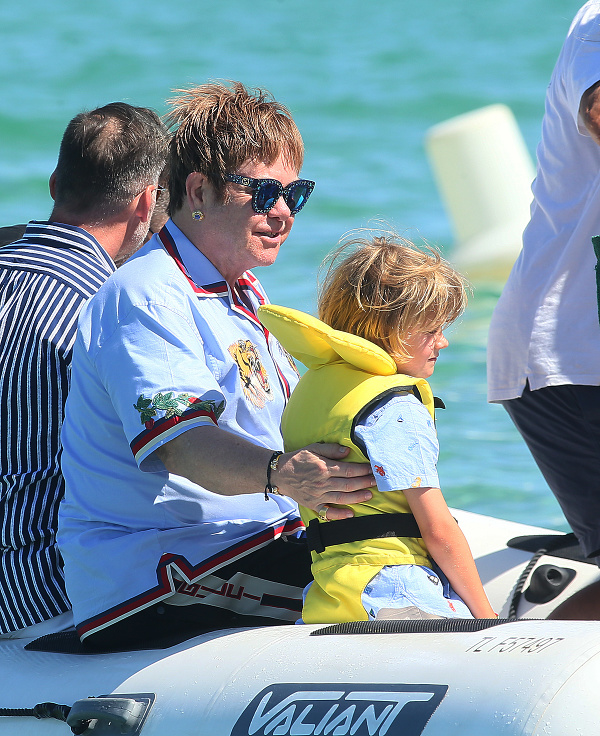Elton John s deťmi.