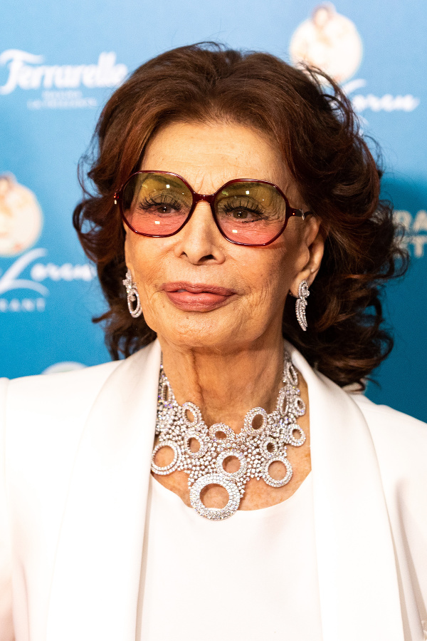 Sophia Loren otvára reštauráciu v Miláne (10. október 2022)
