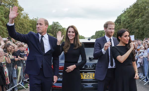 Princ William a princ Harry s manželkami